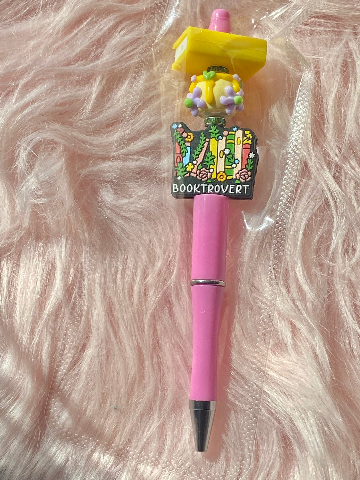 Booktrovert Beaded Pen, Bookish, Bookish Accessories, Aesthetic Writing Pen, Desk Accessories
